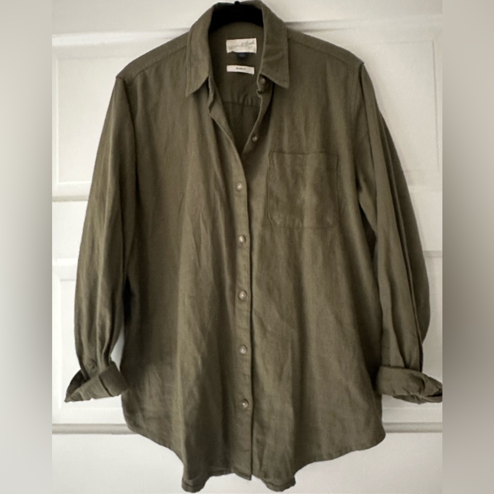 Universal Thread Relaxed Fit Linen Shirt in olive